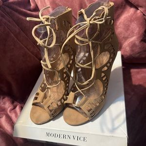 Modern Vice Ghillie Nude Suede Cutout Lace-Up Booties